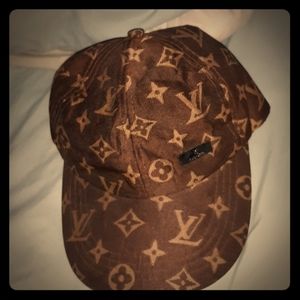 Louis Vuitton hat
